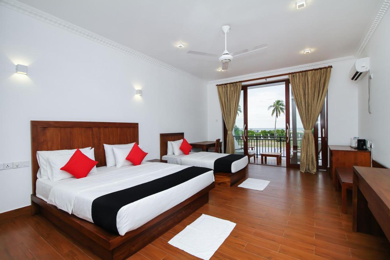 Capital Wind Kalpitiya "Wind Beach" Экстерьер фото